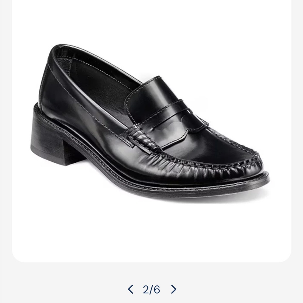 NWT & Box - G.H. Bass & Co. Women's Black Loafers